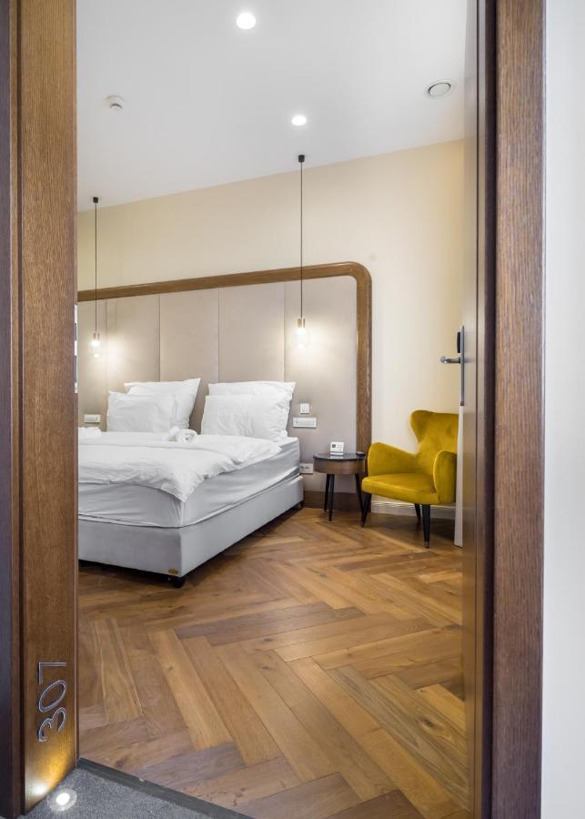 Budapest Eye- Boutique Suites, By Bqa Εξωτερικό φωτογραφία