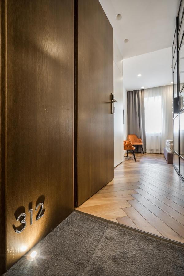 Budapest Eye- Boutique Suites, By Bqa Εξωτερικό φωτογραφία