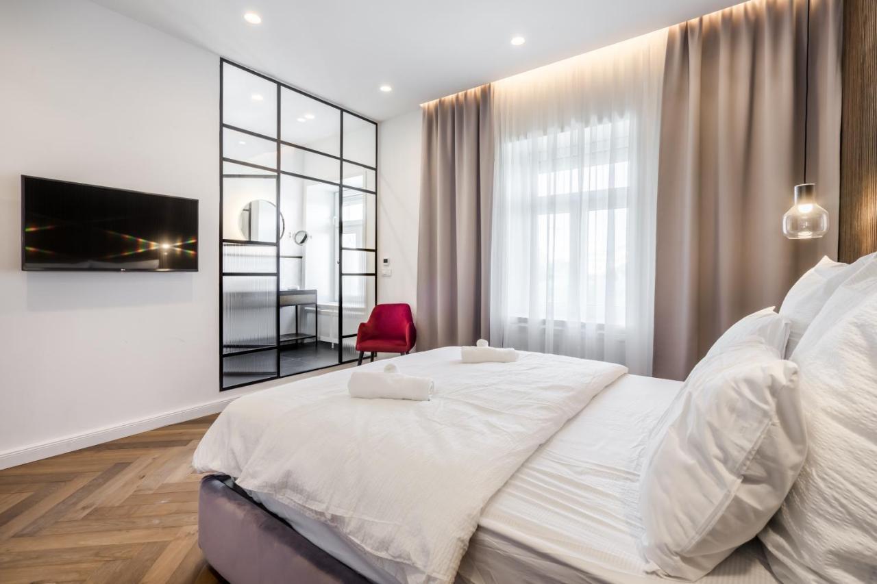 Budapest Eye- Boutique Suites, By Bqa Εξωτερικό φωτογραφία
